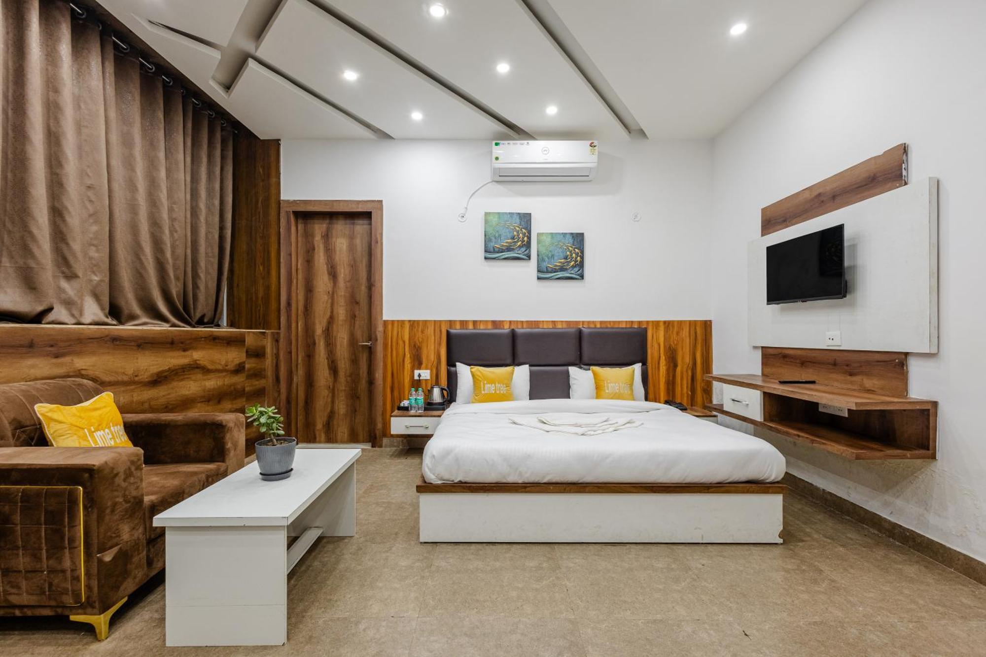 Lime Tree Hotel And Banquet Vrindavan Ngoại thất bức ảnh