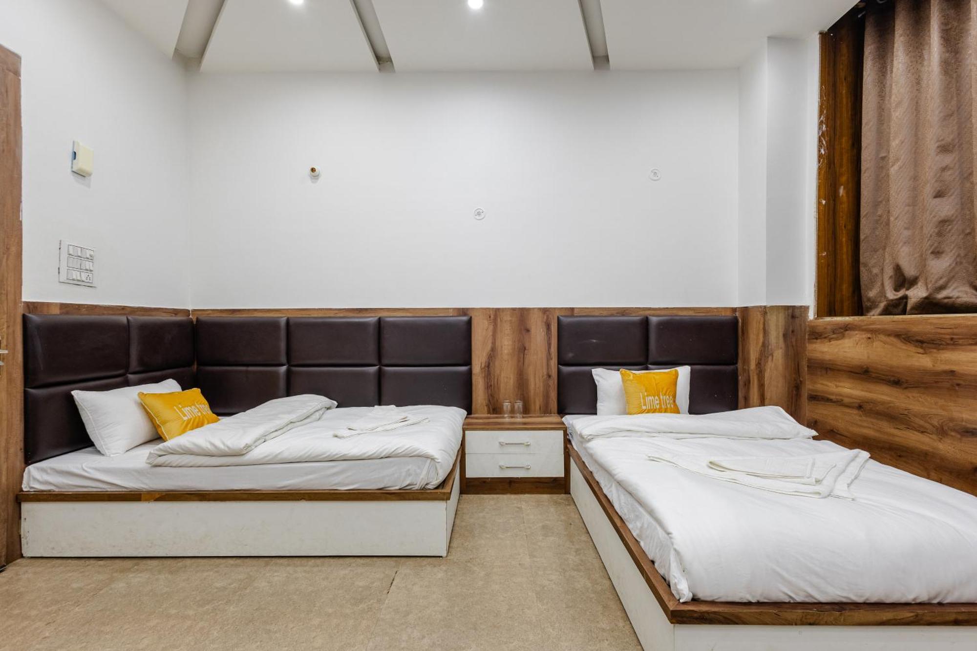 Lime Tree Hotel And Banquet Vrindavan Ngoại thất bức ảnh