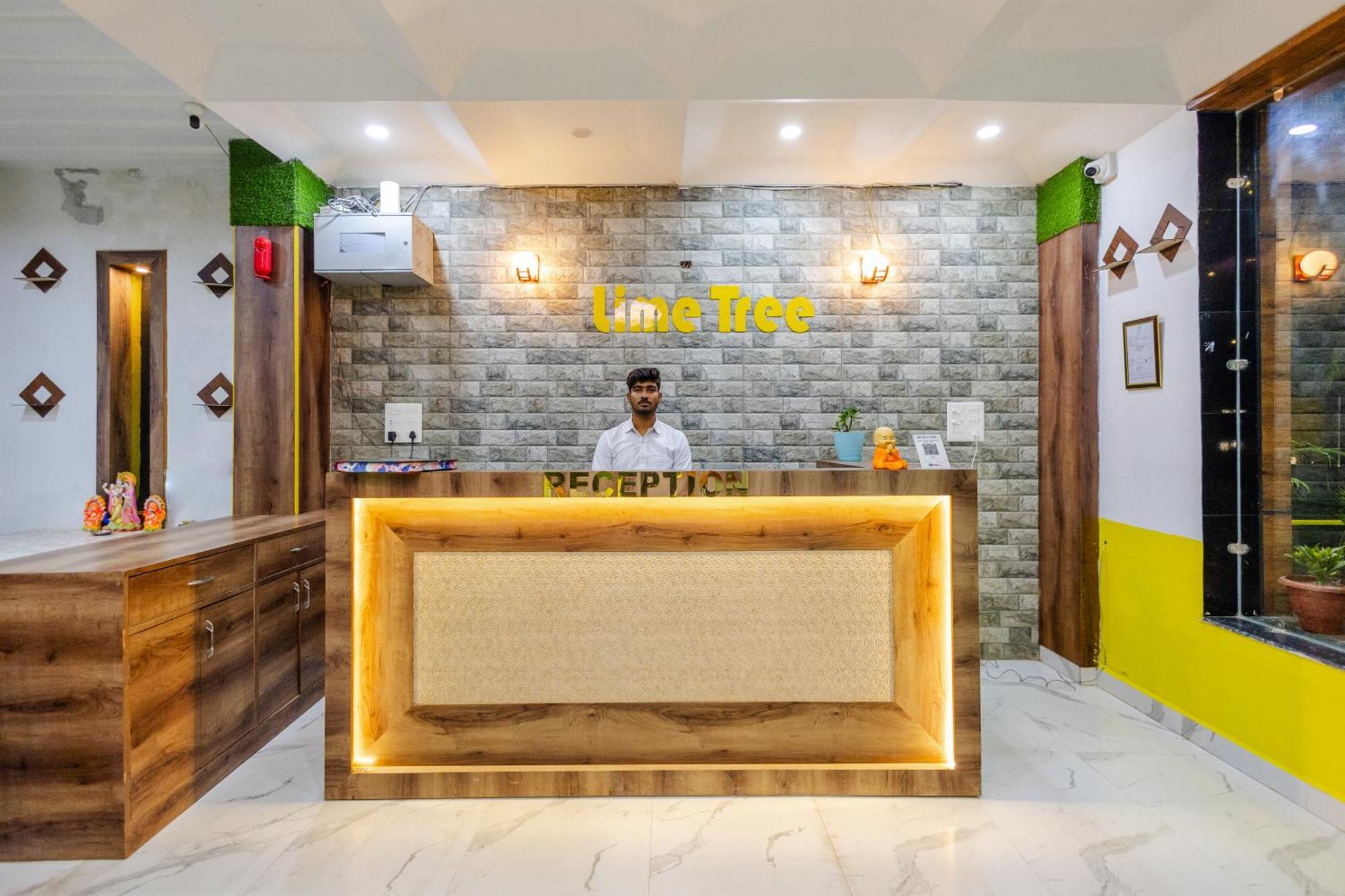 Lime Tree Hotel And Banquet Vrindavan Ngoại thất bức ảnh