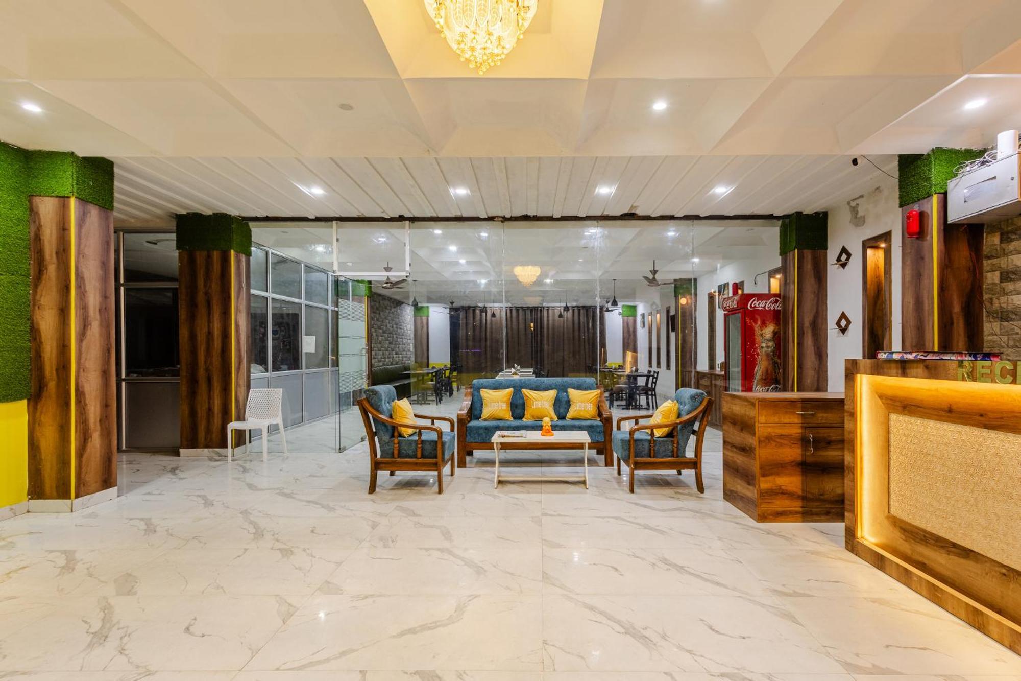 Lime Tree Hotel And Banquet Vrindavan Ngoại thất bức ảnh
