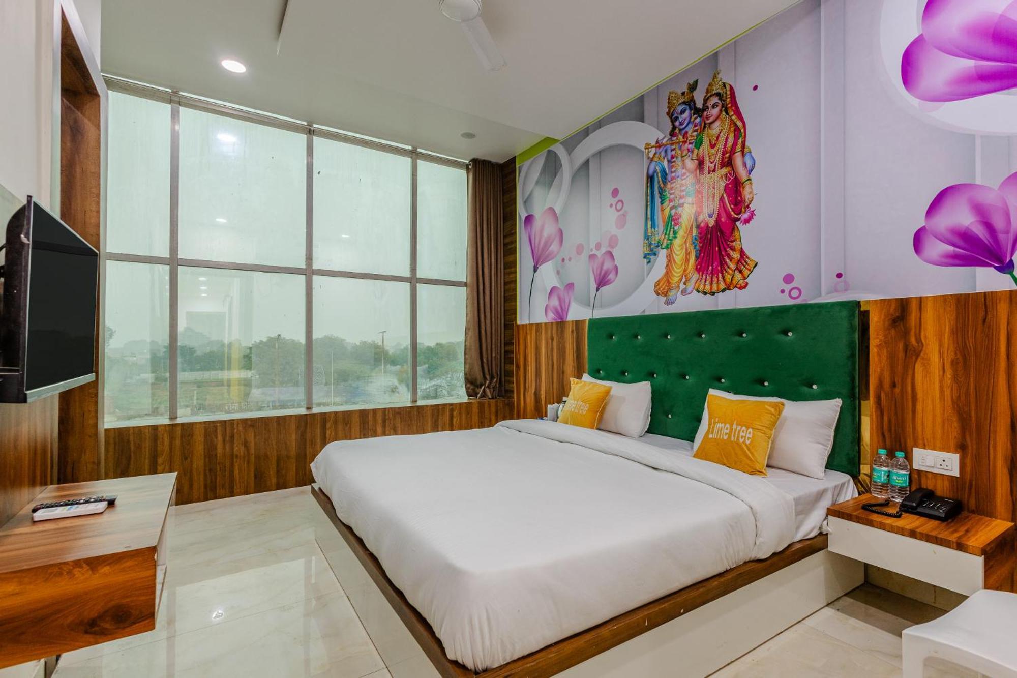 Lime Tree Hotel And Banquet Vrindavan Ngoại thất bức ảnh
