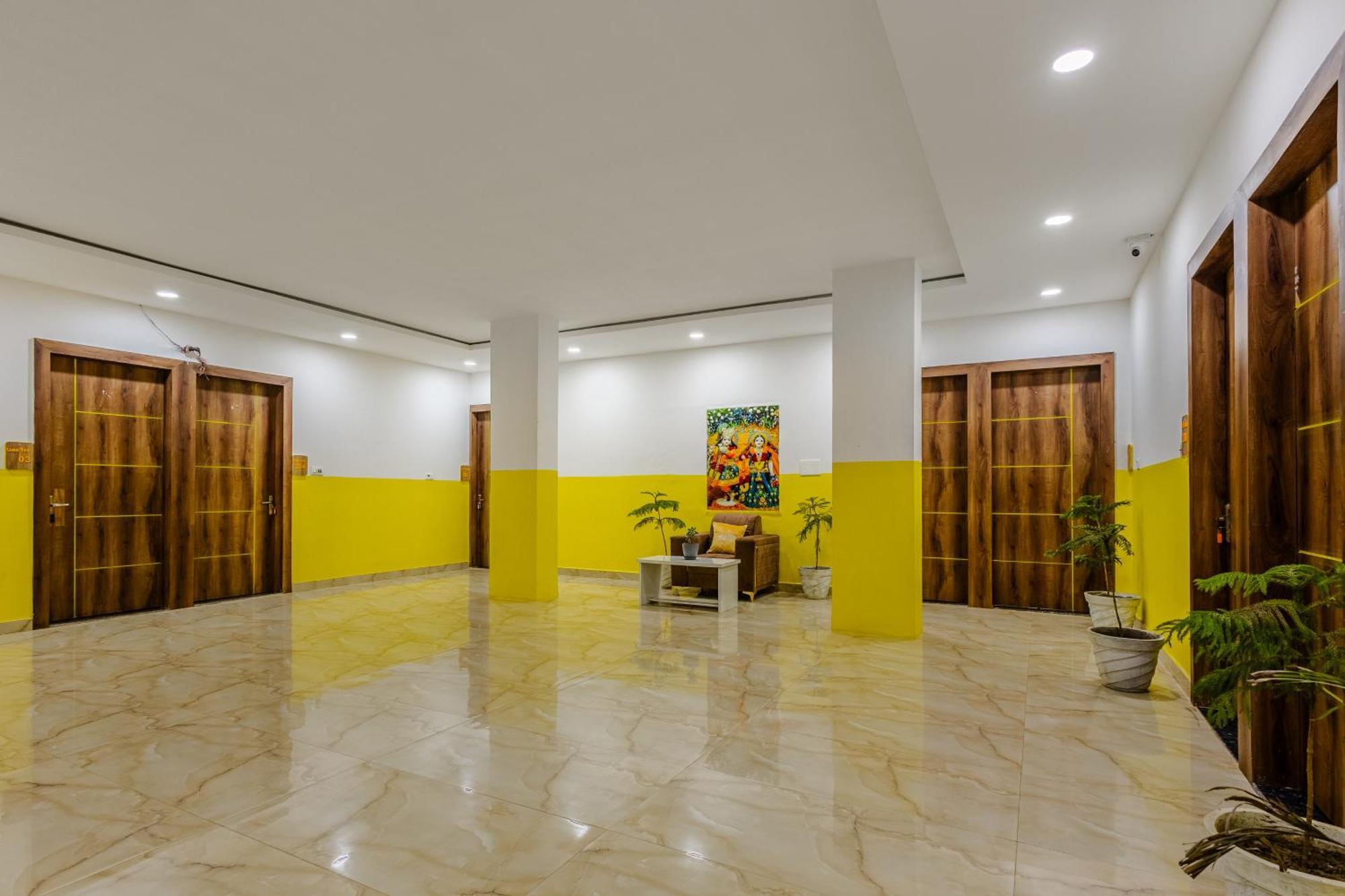 Lime Tree Hotel And Banquet Vrindavan Ngoại thất bức ảnh