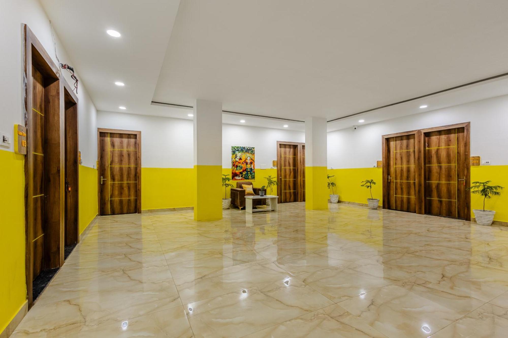 Lime Tree Hotel And Banquet Vrindavan Ngoại thất bức ảnh