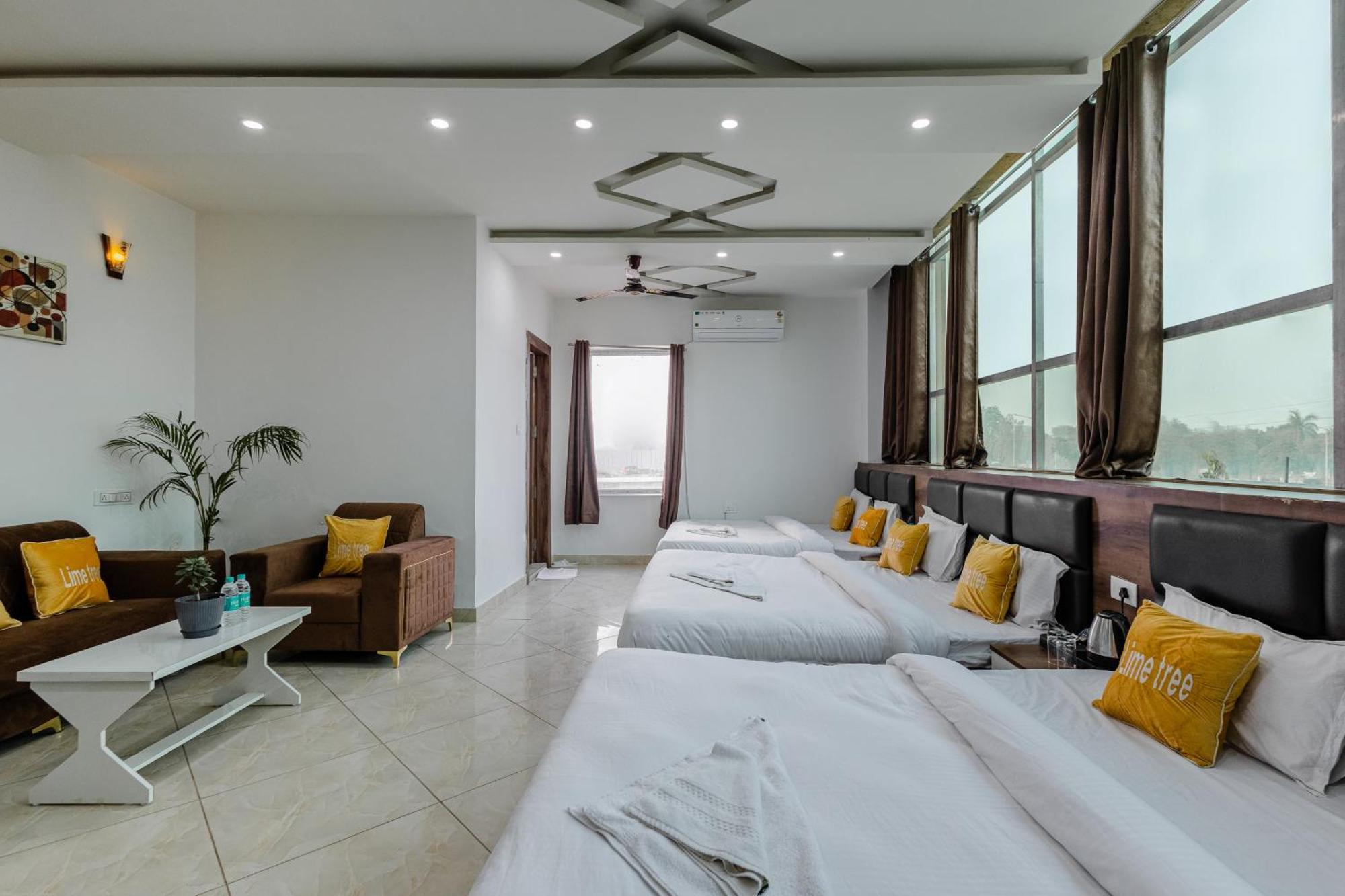Lime Tree Hotel And Banquet Vrindavan Ngoại thất bức ảnh