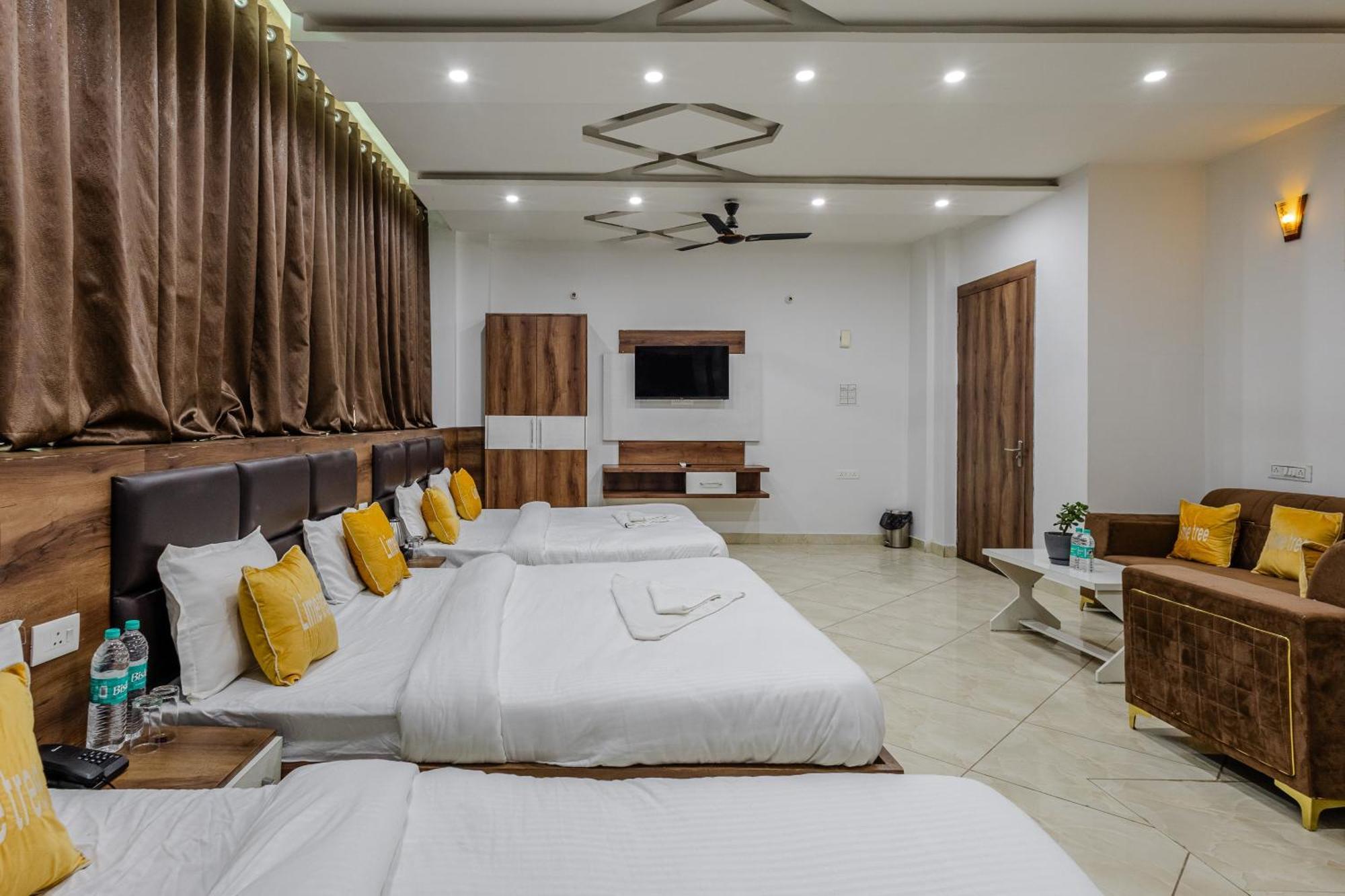 Lime Tree Hotel And Banquet Vrindavan Ngoại thất bức ảnh
